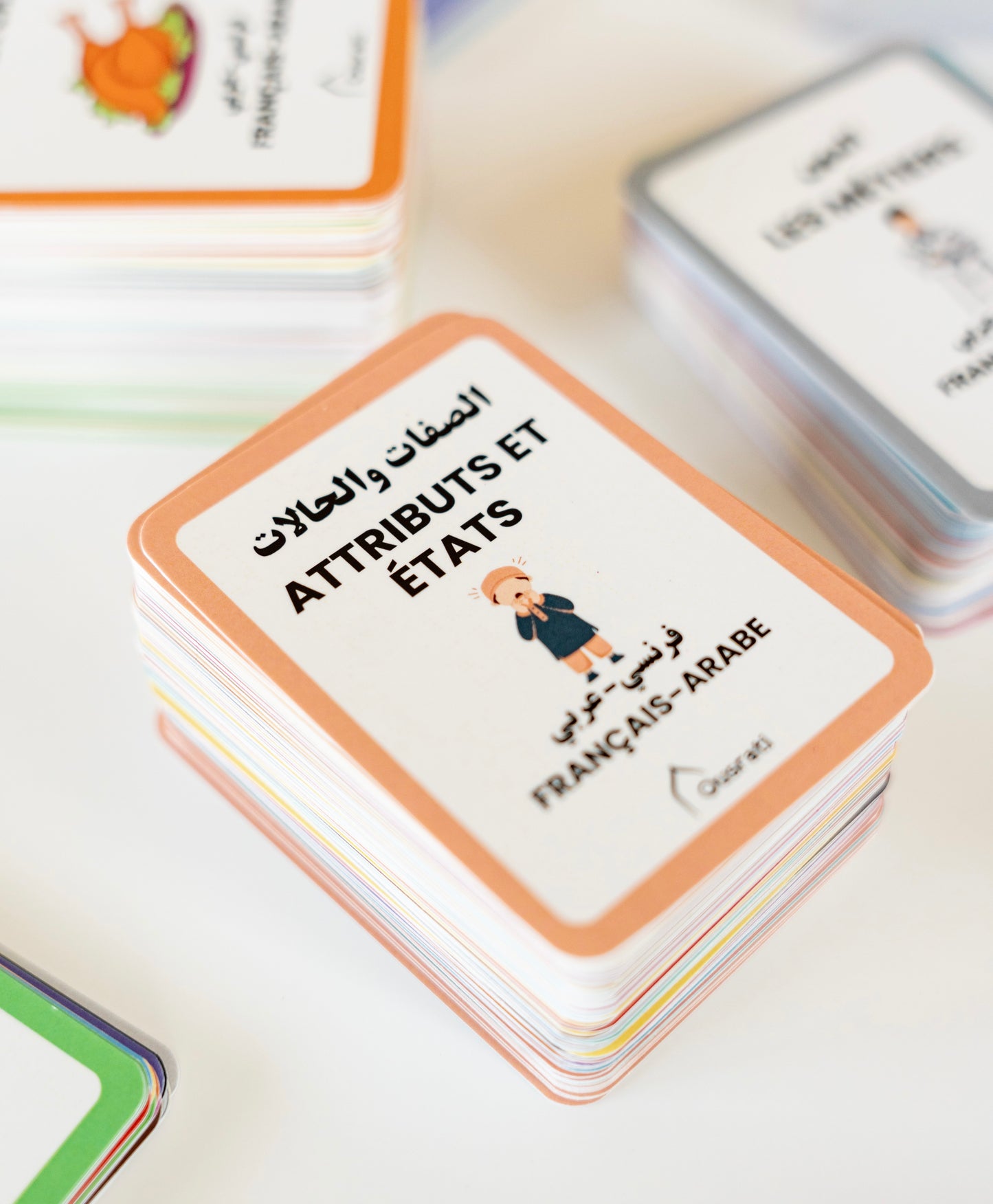 CARTES - ATTRIBUTS ET ÉTATS